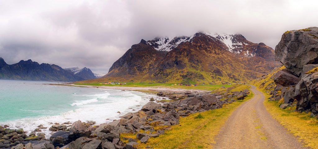 Islas Lofoten. Playa Uttakleiv