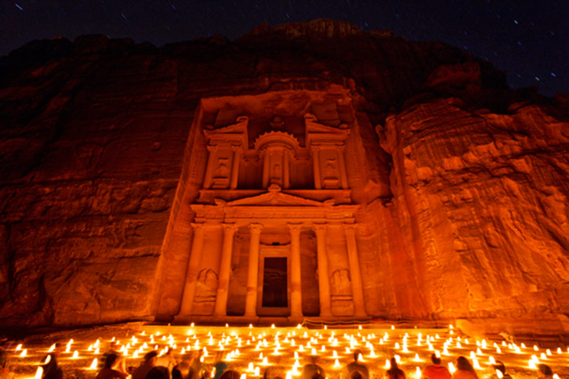 Petra by-night