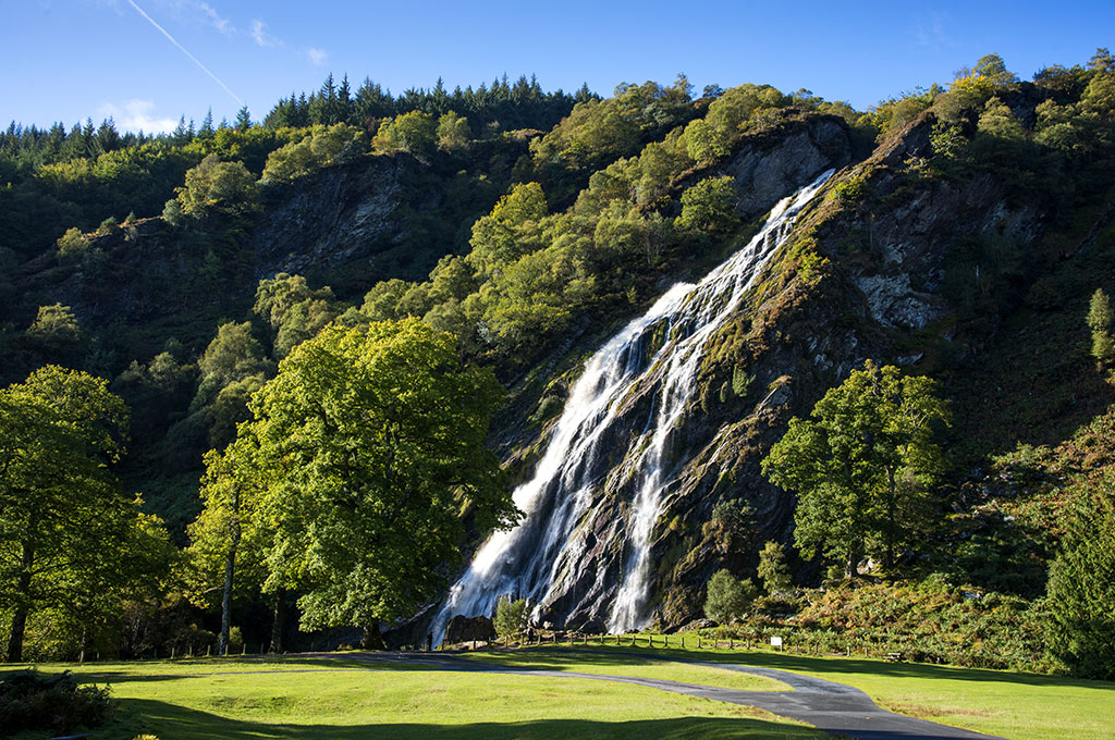 Viajar a Irlanda. Powerscourt waterfall 