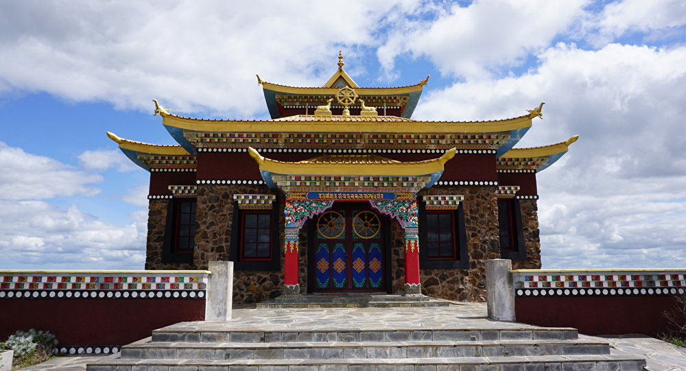 Turismo en Uruguay. Templo Budista Chagdud Gonpa