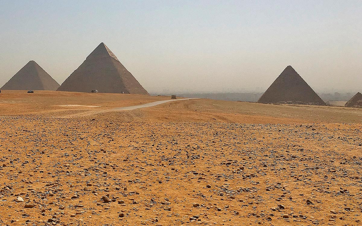 Visitar Egipto. Las tres grandes pirámides de Guiza